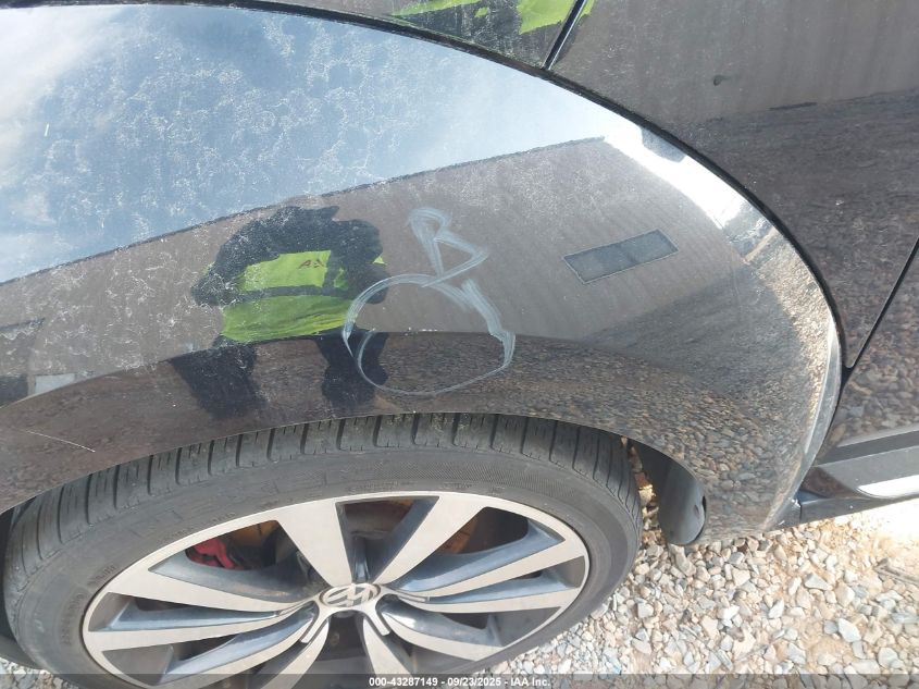 2012 Volkswagen Beetle 2.0T VIN: 3VW4A7AT6CM632063 Lot: 43287149