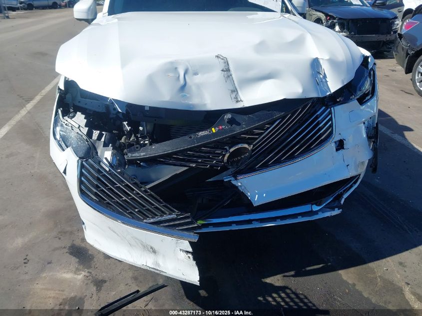 2025 Volvo Xc90 Plug-In Hybrid T8 Plus 7-Seater VIN: YV4H60PB0S1372022 Lot: 43287173