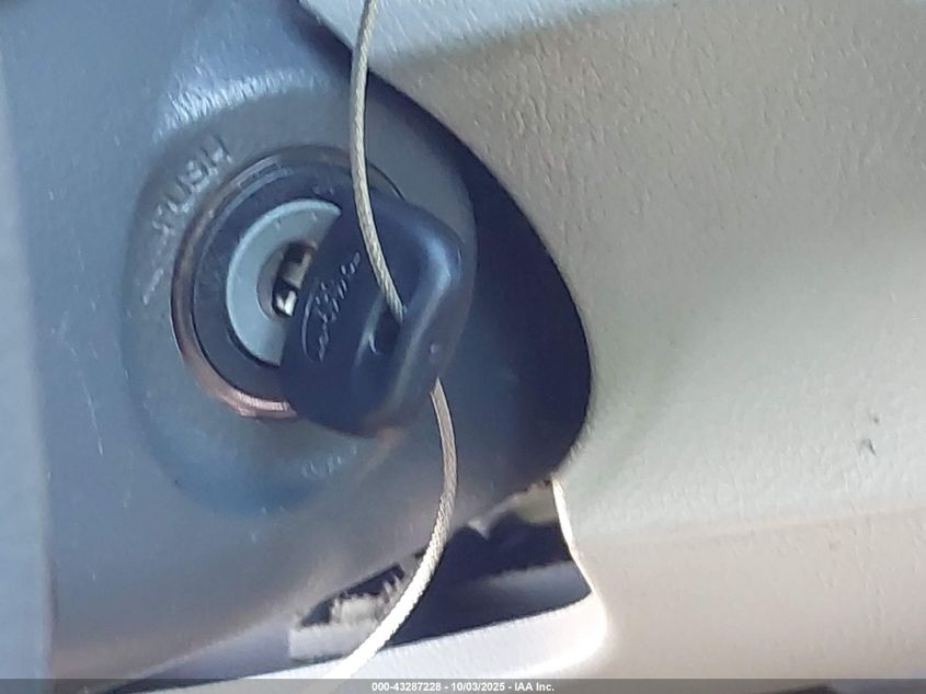 2009 Toyota Camry Le VIN: 4T4BE46KX9R054410 Lot: 43287228