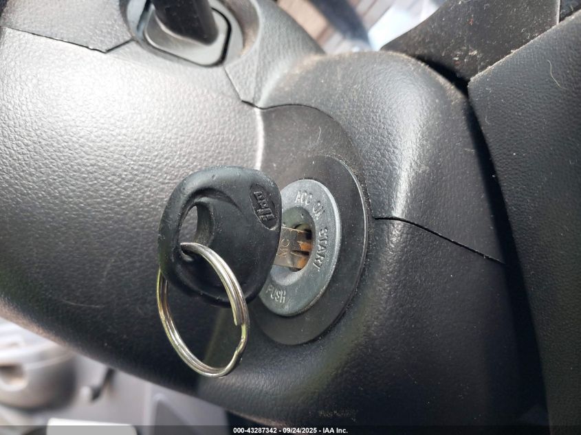 2009 Hyundai Accent Gs VIN: KMHCM36C39U118100 Lot: 43287342