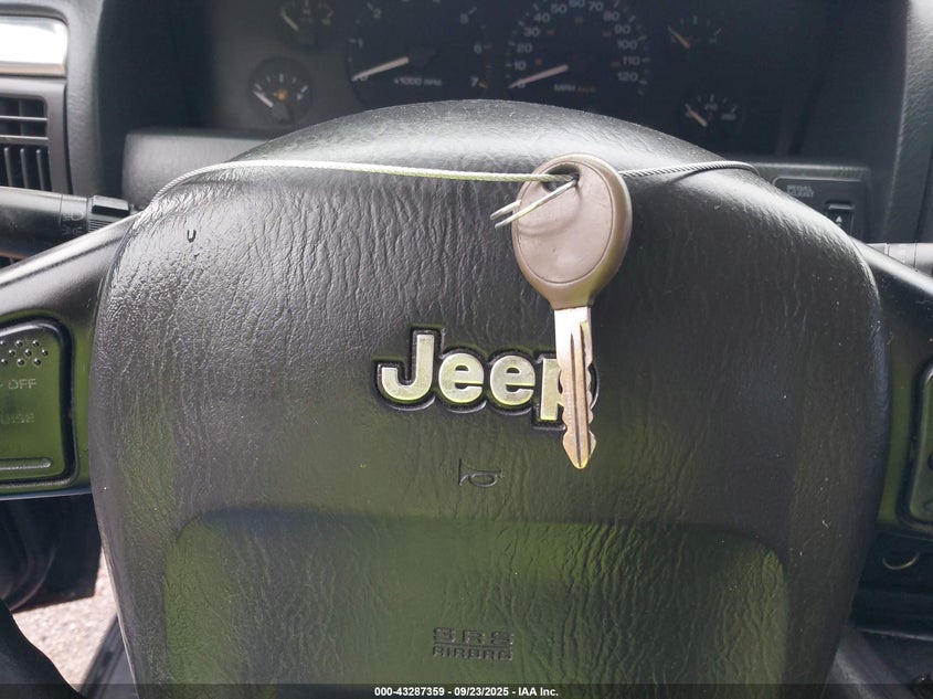 1J4GW48J74C298899 2004 JEEP GRAND CHEROKEE photo no. 11