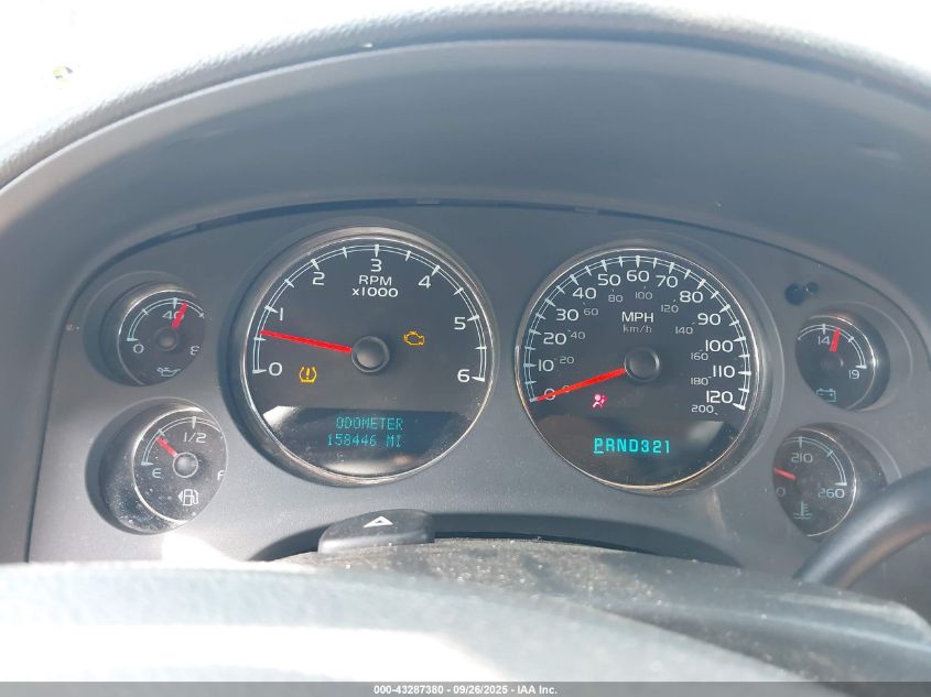 2008 Chevrolet Suburban 1500 Ltz VIN: 1GNFK16318R213808 Lot: 43287380