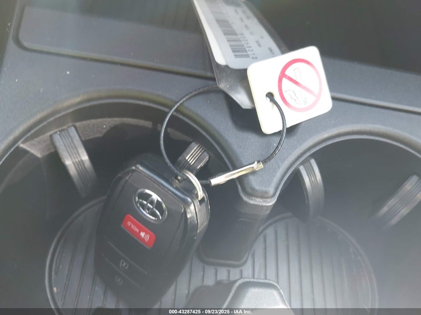 2025 TOYOTA PRIUS LE - JTDACAAU6S3058313