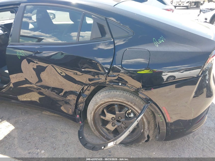 2025 TOYOTA PRIUS LE - JTDACAAU6S3058313