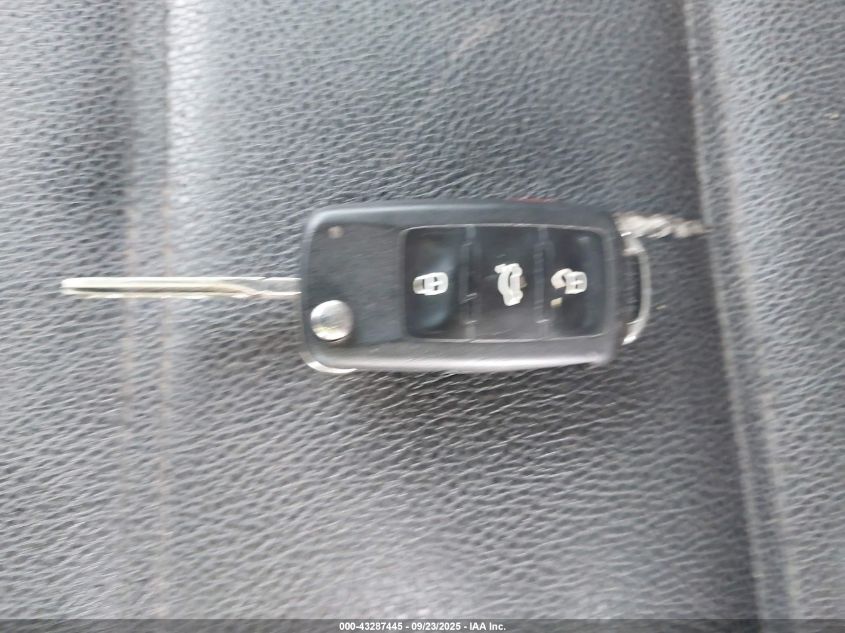 2011 Volkswagen Jetta 2.0L Tdi VIN: 3VW3L7AJ0BM067182 Lot: 43287445