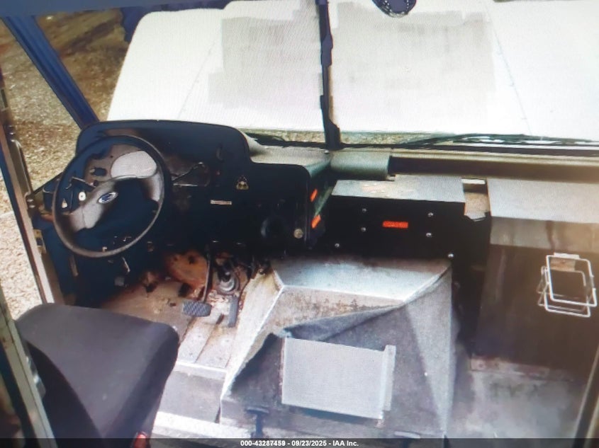 2007 Ford E-350 Stripped VIN: 1FCKE39L47DA93374 Lot: 43287459