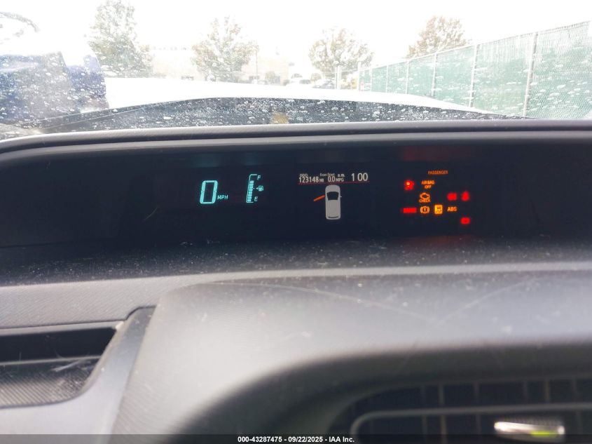 2014 Toyota Prius C Two VIN: JTDKDTB3XE1075702 Lot: 43287475