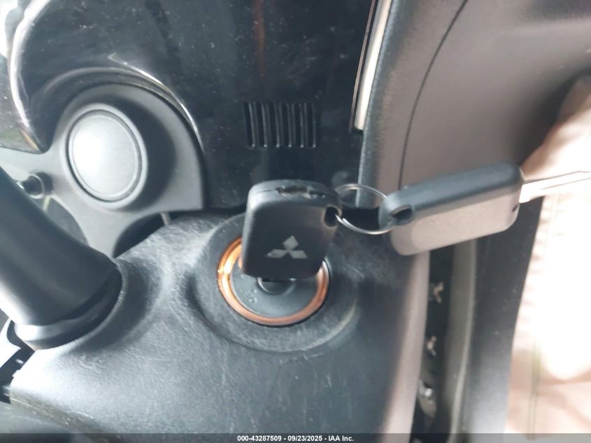 2018 Mitsubishi Outlander Es VIN: JA4AD2A38JZ055865 Lot: 43287509