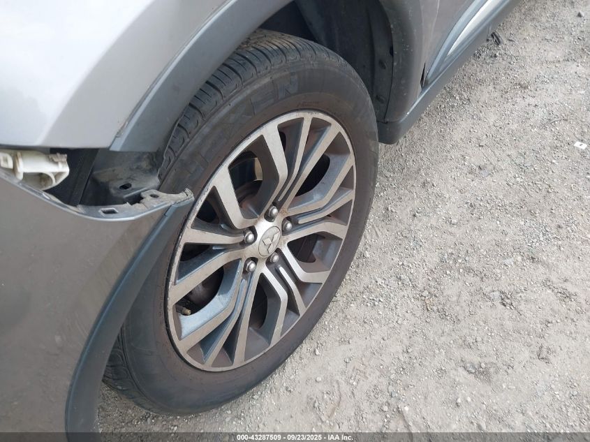 2018 Mitsubishi Outlander Es VIN: JA4AD2A38JZ055865 Lot: 43287509