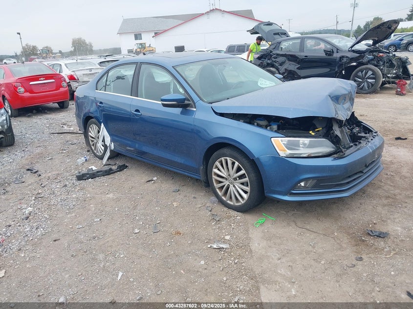 2015 VOLKSWAGEN JETTA 1.8T SE - 3VWD17AJ2FM251894