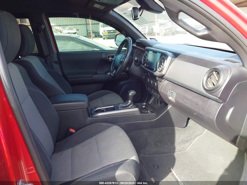 2021 TOYOTA TACOMA TRD SPORT - 5TFAZ5CN2MX098539