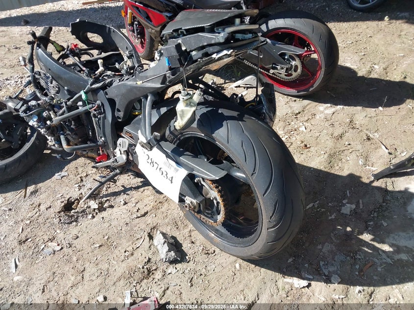 2009 Suzuki Gsx-R600 black null null JS1GN7EA492100544 photo #4