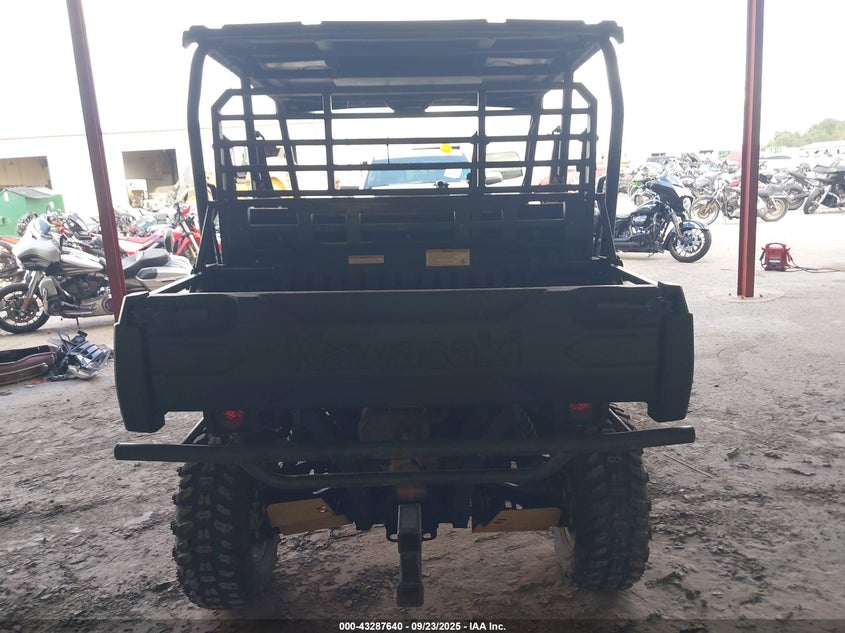 2017 KAWASAKI KAF820 B - JKBAFSB17HB509786