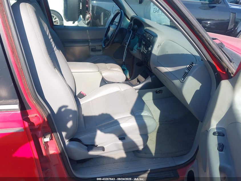 1FMZU32E0WUD02441 1998 FORD EXPLORER photo no. 5