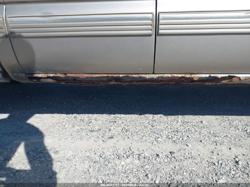 1999 Chevrolet Silverado 1500 Ls VIN: 2GCEC19T7X1185405 Lot: 43287717