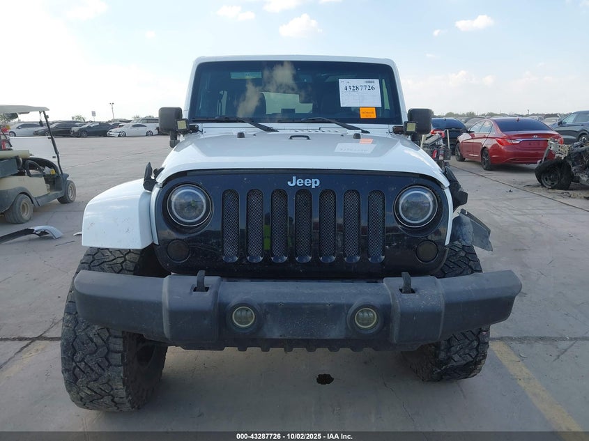2014 JEEP WRANGLER UNLIMITED SAHARA 1C4HJWEG4EL141510