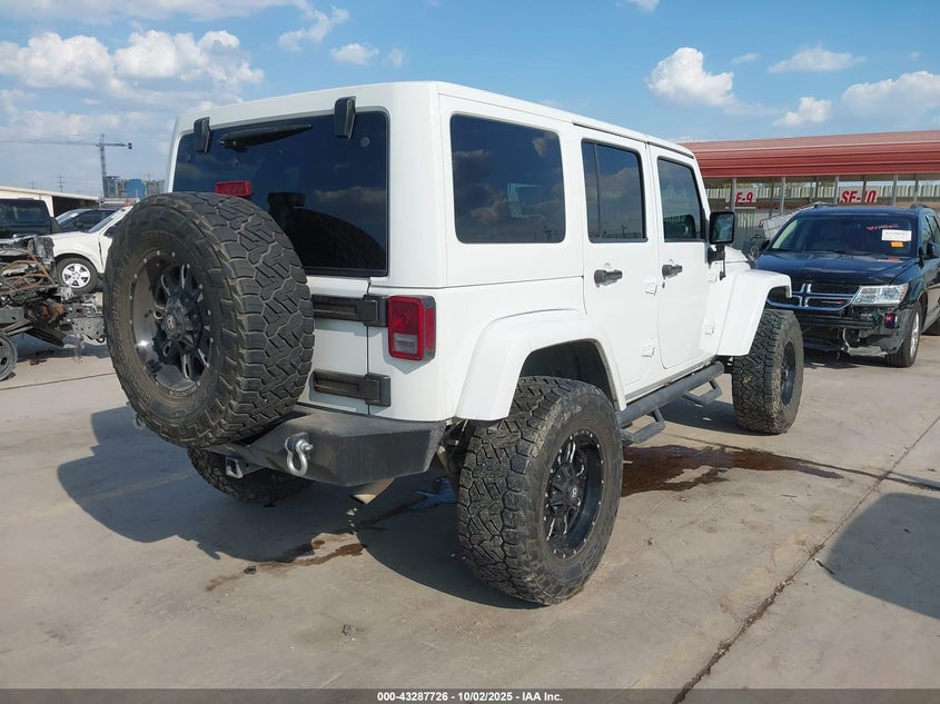 2014 JEEP WRANGLER UNLIMITED SAHARA 1C4HJWEG4EL141510