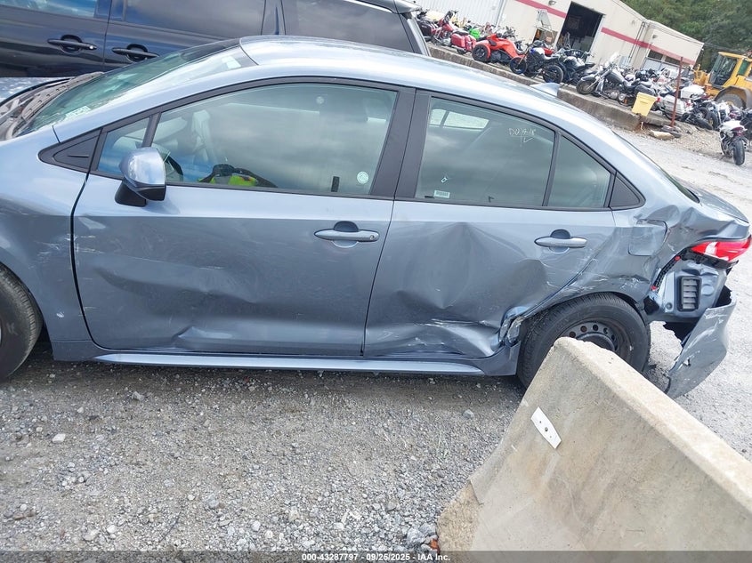 2024 TOYOTA COROLLA LE - 5YFB4MDE1RP176018