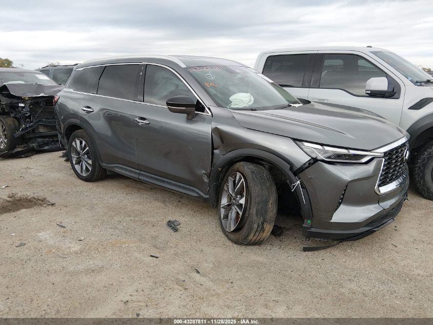 INFINITI QX60 LUXE AWD