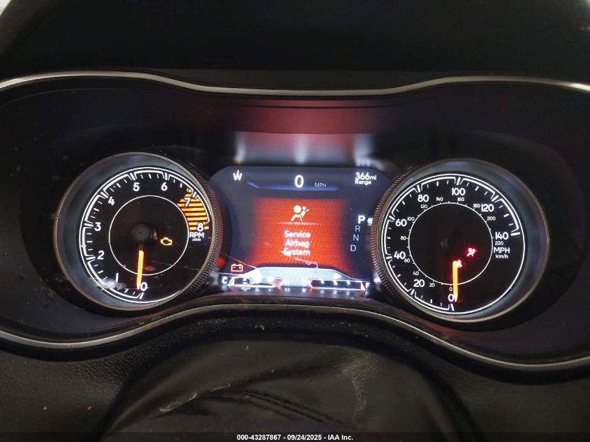 2019 Jeep Cherokee Limited 4X4 VIN: 1C4PJMDX8KD135457 Lot: 43287867