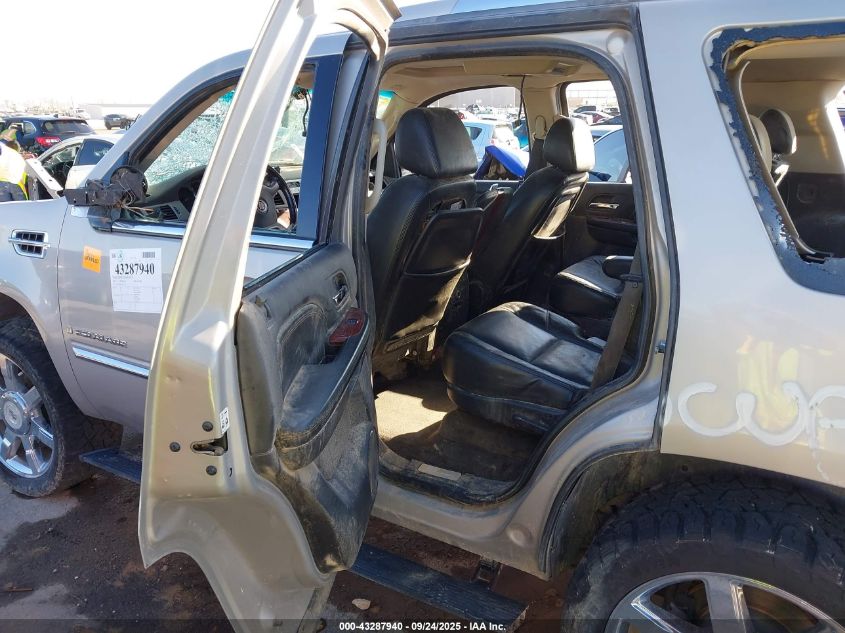 2007 Cadillac Escalade Standard VIN: 1GYFK63807R171274 Lot: 43287940