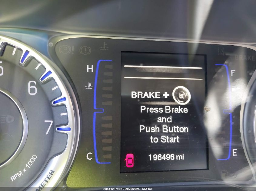 2015 Chrysler 200 Limited VIN: 1C3CCCABXFN575471 Lot: 43287972