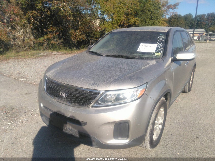 2014 KIA SORENTO LX - 5XYKT3A60EG458644
