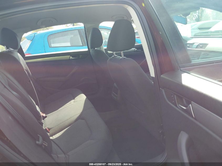 2013 Volkswagen Passat 2.5L S VIN: 1VWAP7A3XDC126370 Lot: 43288107