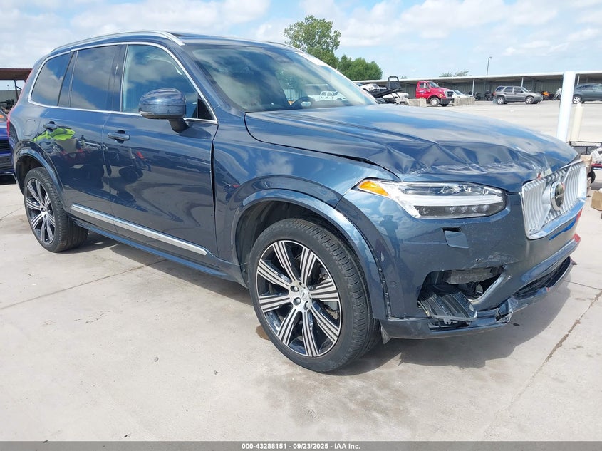 VOLVO XC90 B6 ULTIMATE BRIGHT THEME 6-SEATER