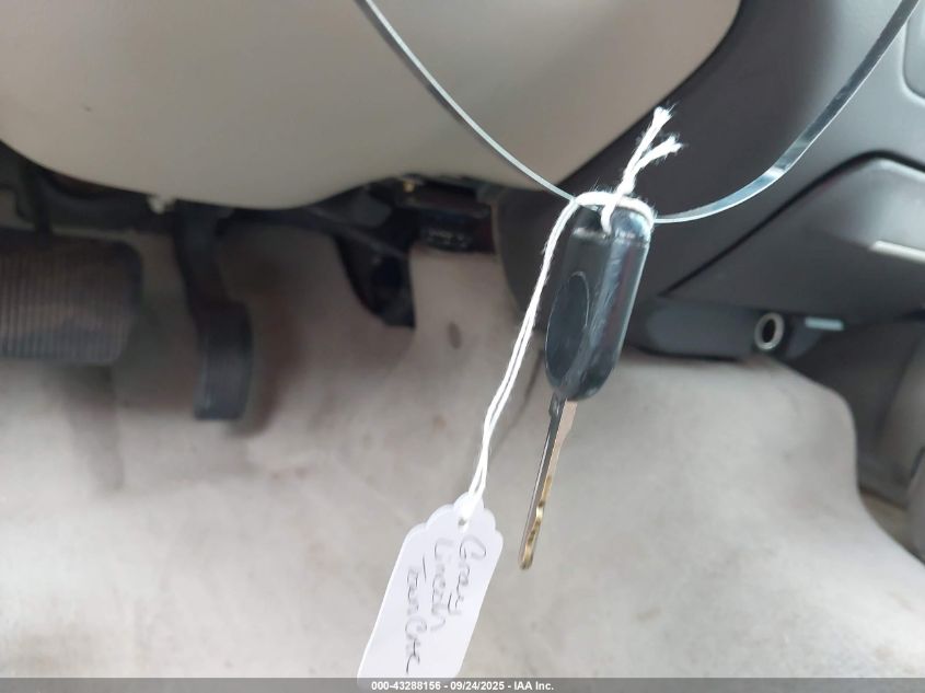 2003 Lincoln Town Car Executive VIN: 1LNHM81WX3Y601622 Lot: 43288156