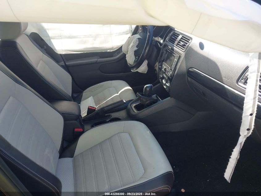 2015 Volkswagen Jetta 1.8T Sport VIN: 3VWD17AJ2FM415600 Lot: 43288300