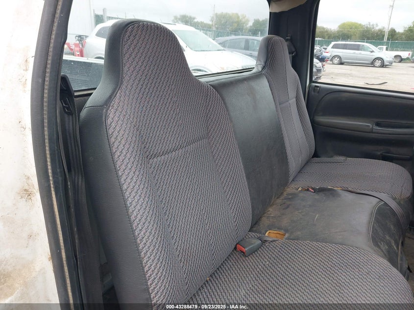 2001 Dodge Ram 1500 St/Ws VIN: 1B7HC16X01S187136 Lot: 43288479