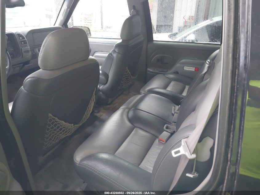 1999 Chevrolet Tahoe Lt VIN: 1GNEC13RXXR153785 Lot: 43288502