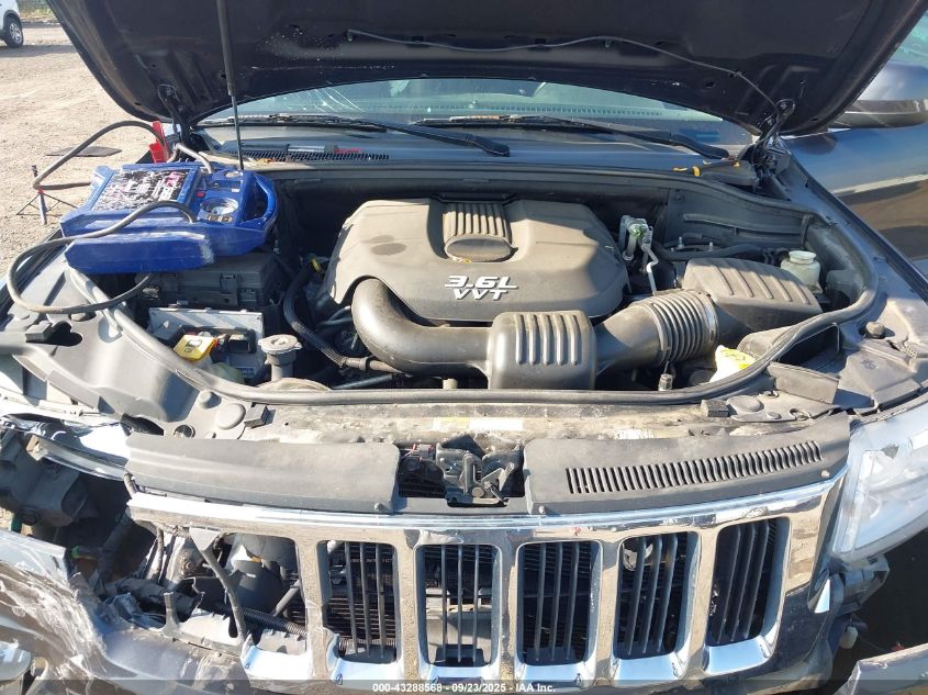 2013 Jeep Grand Cherokee Laredo VIN: 1C4RJFAG8DC633305 Lot: 43288568