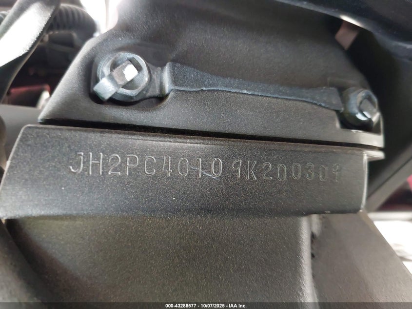 JH2PC40109K200309 2009 HONDA CBR photo no. 10