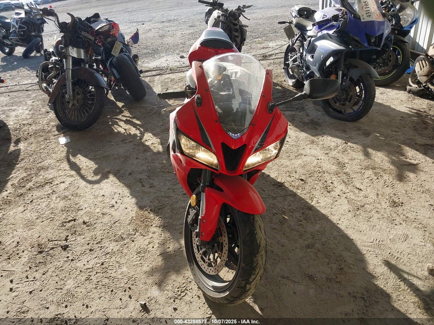 JH2PC40109K200309 2009 HONDA CBR photo no. 5