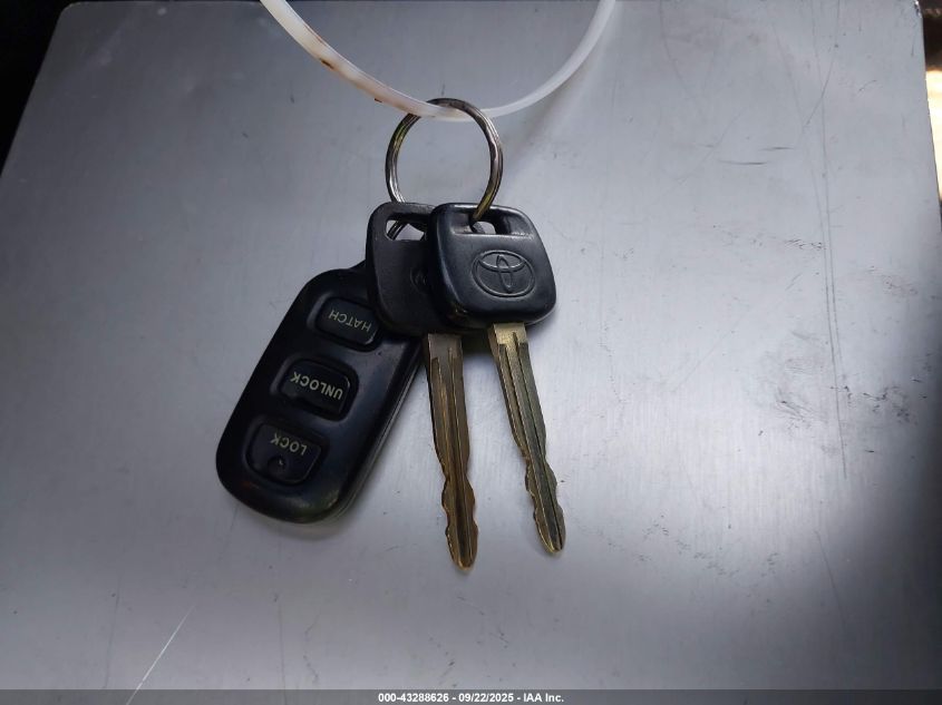 2003 Toyota Matrix Standard VIN: 2T1KR32E63C086224 Lot: 43288626