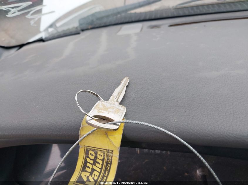 2000 Ford E-150 Commercial/Recreational VIN: 1FTRE1426YHB44627 Lot: 43288671