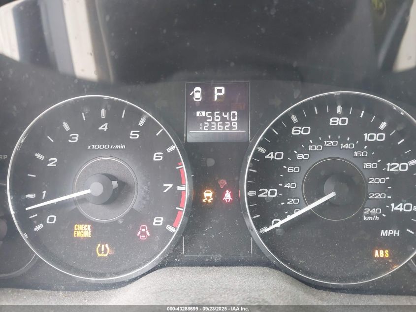 2011 Subaru Outback 2.5I Premium VIN: 4S4BRBCC2B3402776 Lot: 43288699