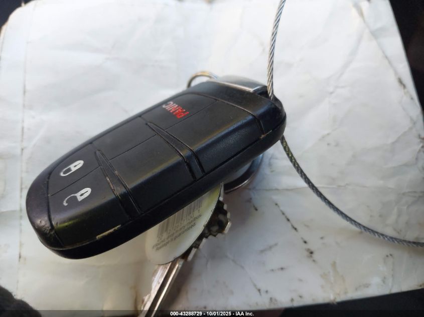 2017 Jeep Grand Cherokee Laredo 4X4 VIN: 1C4RJFAG2HC683574 Lot: 43288729