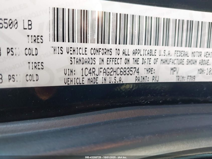 2017 Jeep Grand Cherokee Laredo 4X4 VIN: 1C4RJFAG2HC683574 Lot: 43288729