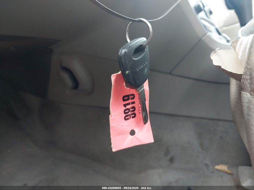 2004 Volvo S60 2.5T VIN: YV1RS59V042346552 Lot: 43288805