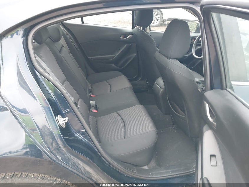 2016 MAZDA MAZDA3 I SPORT - JM1BM1U79G1312087