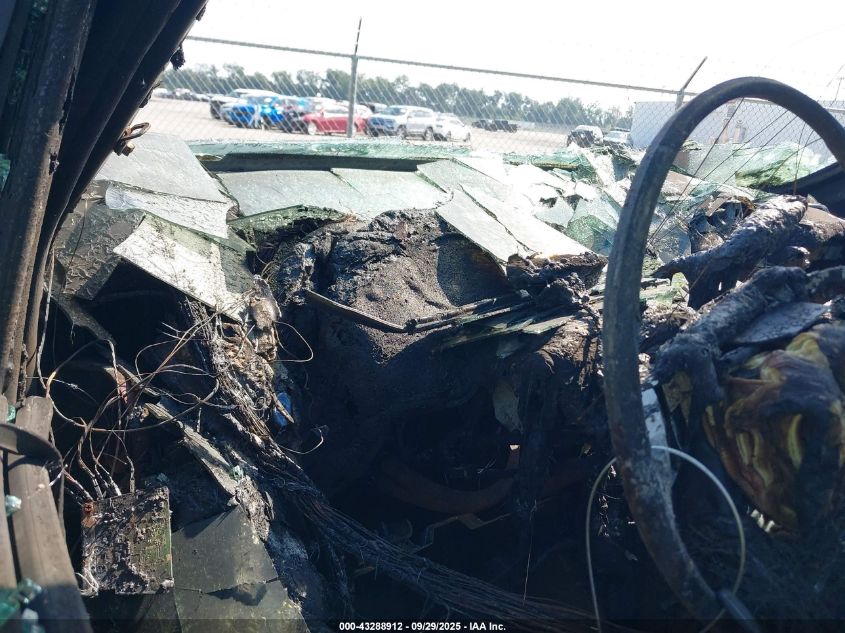 2007 Chevrolet Tahoe Ltz VIN: 1GNFC13J27R135845 Lot: 43288912