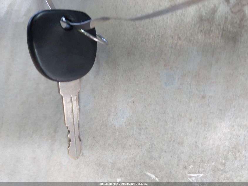 2003 Chevrolet Silverado 1500 VIN: 2GCEC19V731377080 Lot: 43288937