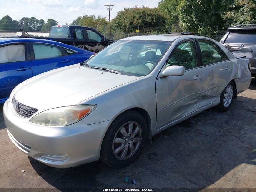 4T1BE30K52U050400 2002 TOYOTA CAMRY photo no. 2