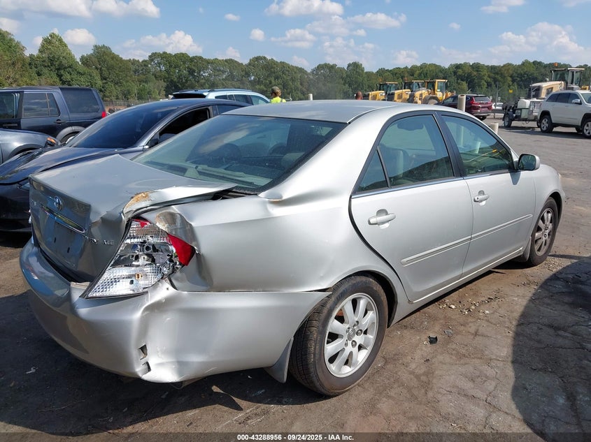 4T1BE30K52U050400 2002 TOYOTA CAMRY photo no. 4