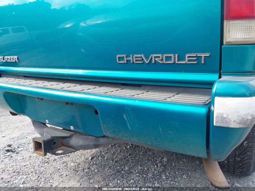 1996 Chevrolet Blazer VIN: 1GNDT13W3T2305670 Lot: 43289049
