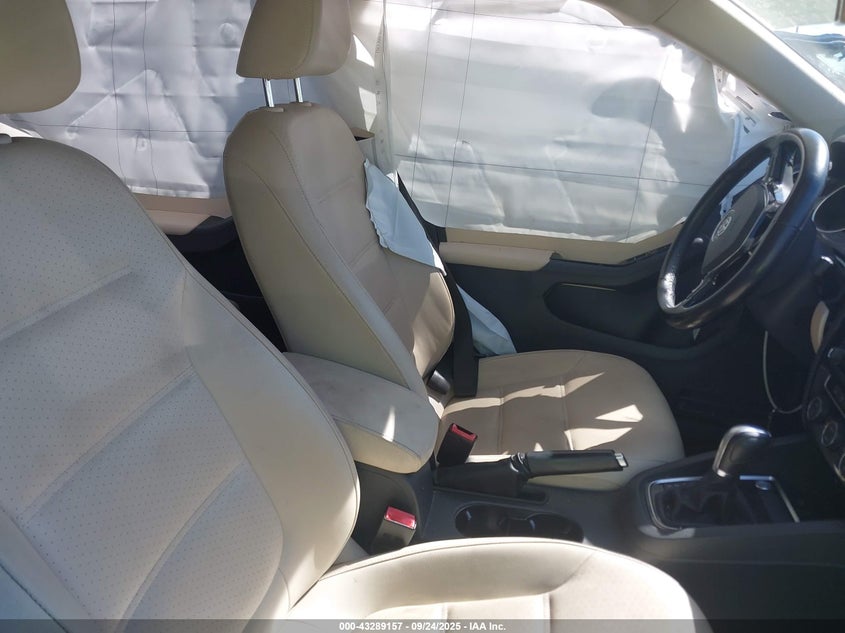 2017 VOLKSWAGEN JETTA 1.8T SEL/1.8T SEL PREMIUM - 3VWL17AJ9HM399863