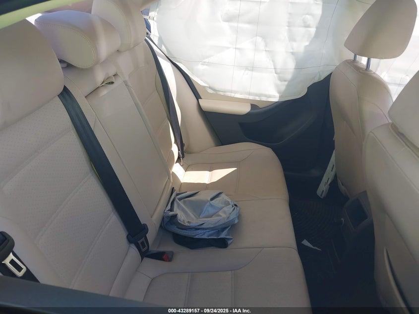 2017 VOLKSWAGEN JETTA 1.8T SEL/1.8T SEL PREMIUM - 3VWL17AJ9HM399863